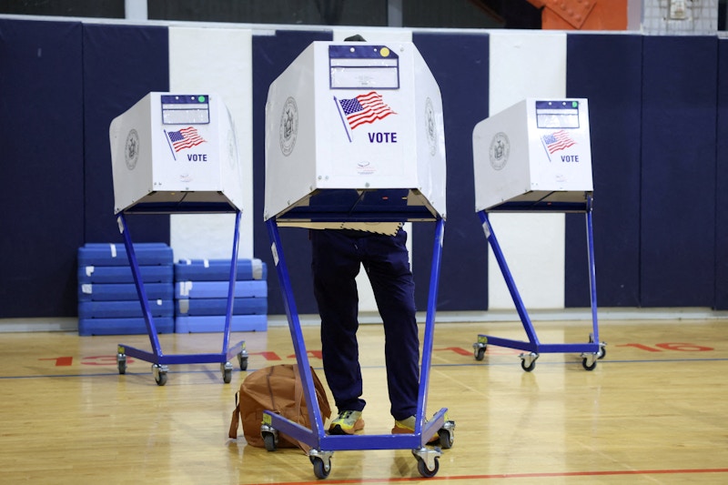 На місцевих виборах у США перемагають демократи: Трамп відреагував На місцевих виборах у США перемагають демократи: Трамп відреагував